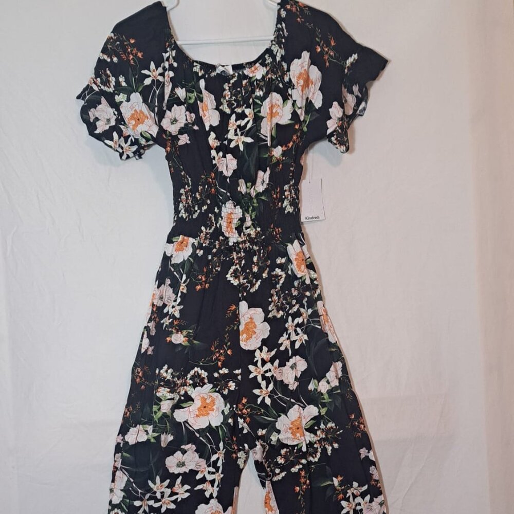 Kindred Anthropologie Jumpsuit Size Medium‎ Black Floral Smocked Wide Leg NEW
